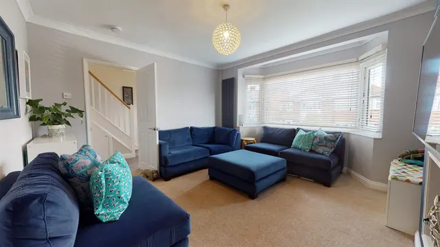 Photo 2 — Dene Road, Buckhurst Hill