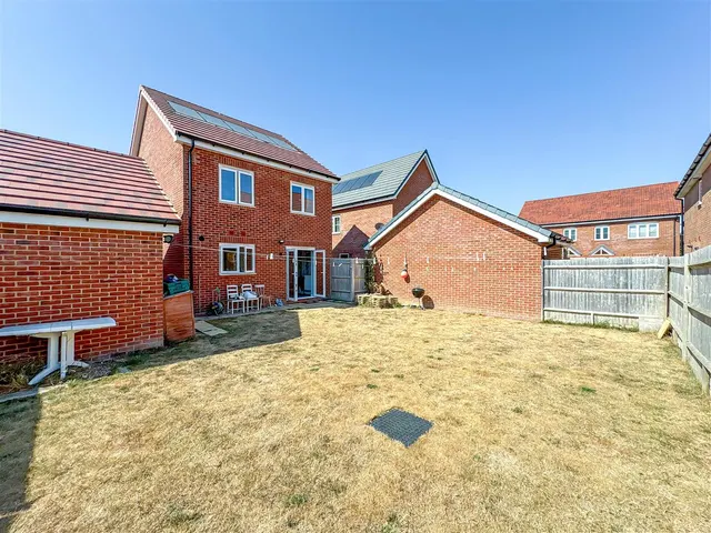 Linseed Way, Yapton, photo 3