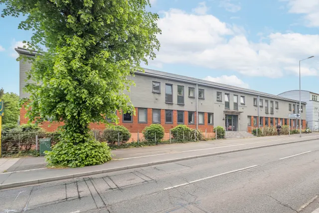 Kingston Hill, Kingston Upon Thames, KT2, photo 1
