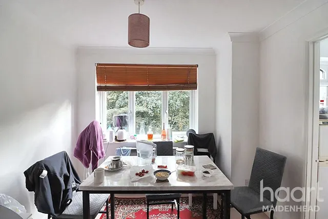 Corfe Place, Maidenhead, SL6, photo 3