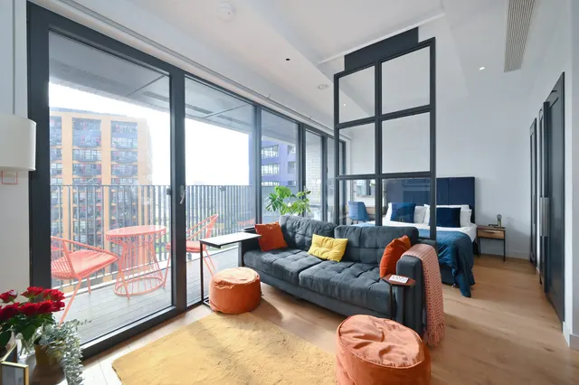 Corson House, London, E14, photo 1