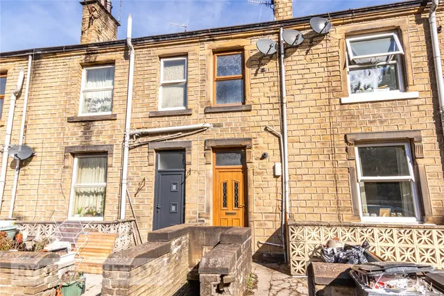 Manchester Road, Milnsbridge, HD4, photo 1