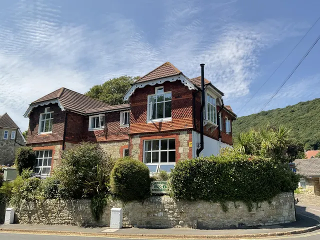 Ventnor, PO38, photo 1