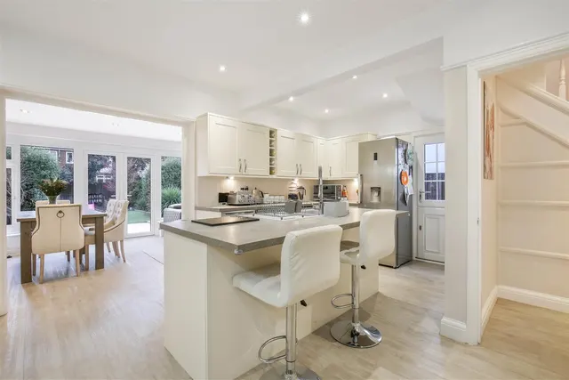 Jubilee Road, Cheam, SM3, photo 3