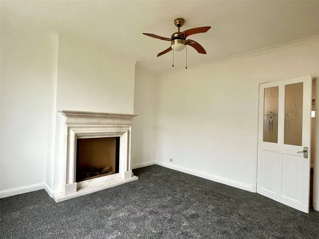Teak Street, Bury, BL9, photo 3