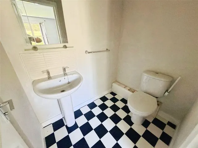 Jenkinson Grove, Armthorpe, DN3, photo 3