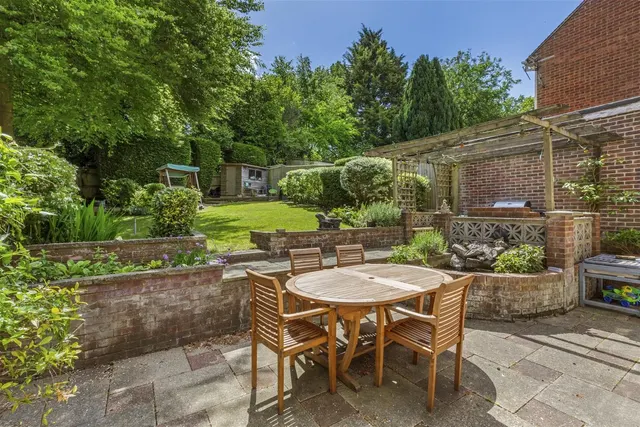 Sabina Close, High Wycombe, HP12, photo 2
