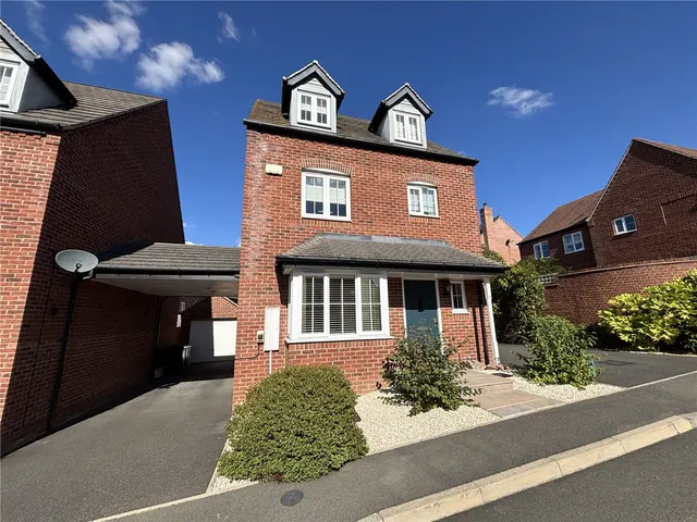 Badgers Way, Bishopton, Stratford-upon-Avon, Warwickshire, CV37, photo 1