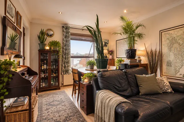 Horseshoe Close, London, E14, photo 3
