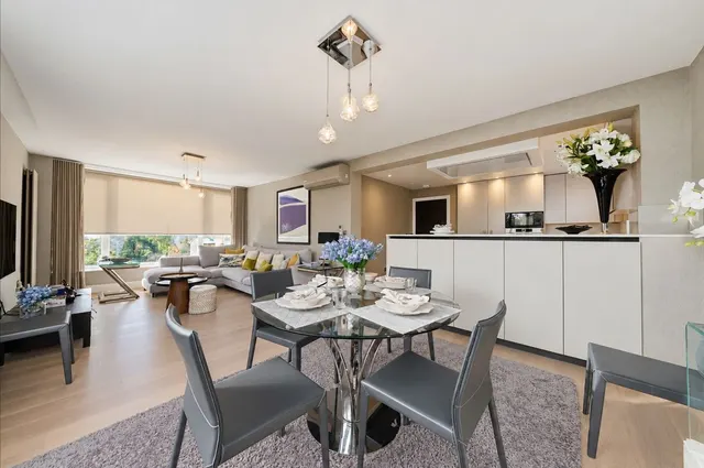 Boydell Court, St. John's Wood Park, NW8, photo 3