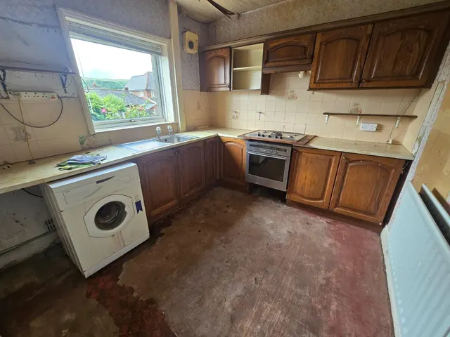 Photo 3 — Poplar Grove, Ramsbottom, Bury, BL0 0BE