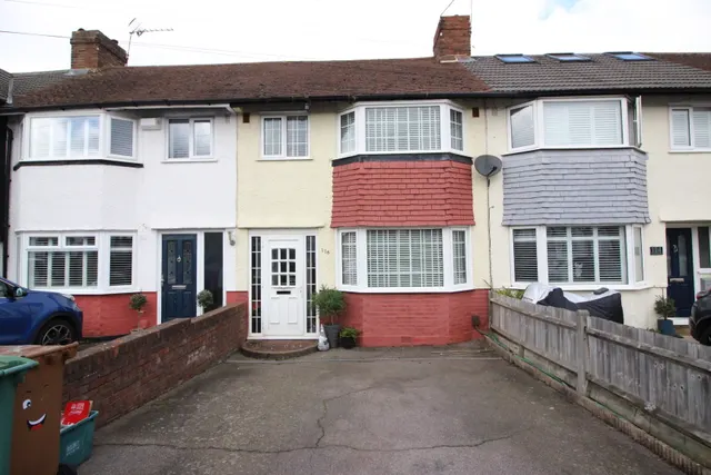 Buckland Way, WORCESTER PARK, Surrey, Worcester Park, KT48NP, photo 1