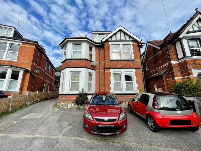 Westbourne Park Road, Westbourne, BH4, photo 1