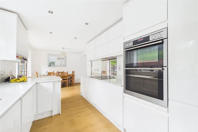 Magpie Way, Tilehurst, RG31, photo 2
