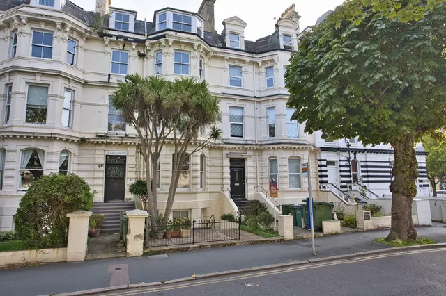 Castle Hill Avenue, Folkestone, CT20, photo 1