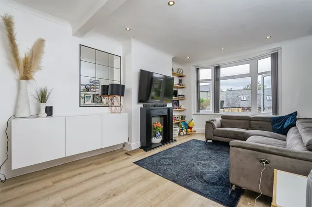 Church Road, Plymstock, PL9, photo 3