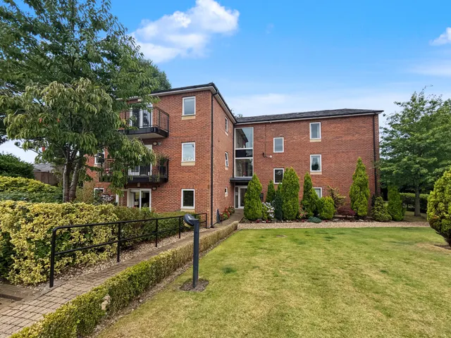 Scholes Lane, Preswtich, M25, photo 1