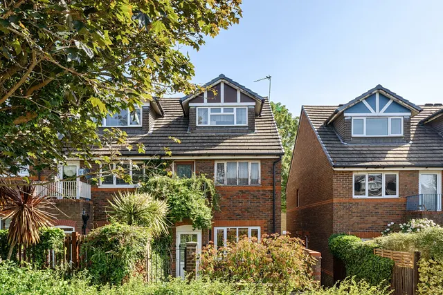 Sycamore Grove, Anerley, SE20, photo 1