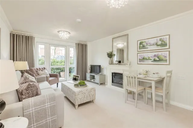 Birchwood Park Avenue, Swanley, BR8, photo 2