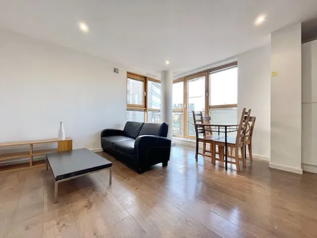 Borough Road, London SE1 0AJ, photo 1