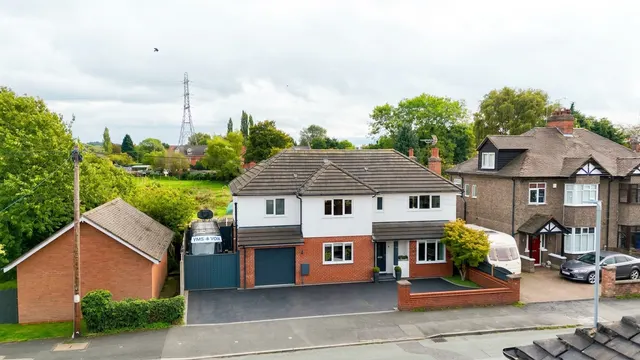 Queensville Avenue, Stafford, ST17, photo 1