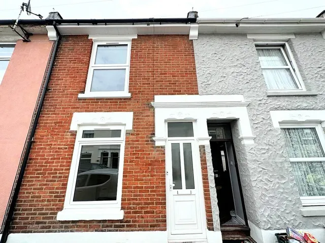 Station Road, Portsmouth, PO3, photo 1