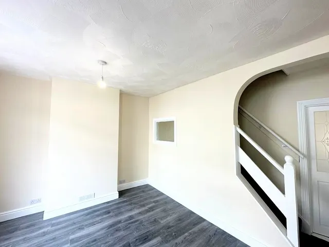 Station Road, Portsmouth, PO3, photo 2