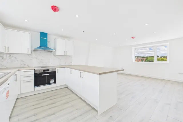 80A Madeira Road, London, SW16 2DE, photo 1