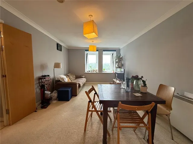 Photo 3 — Solent Court, 1258 London Road, London, SW16
