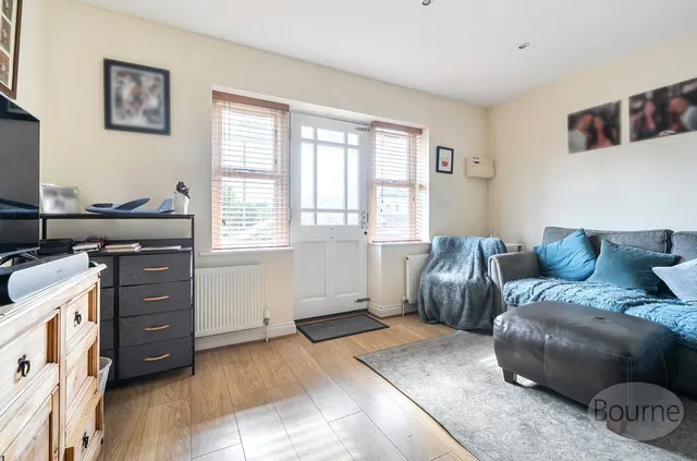 Olivers Terrace, Liss, GU33, photo 2