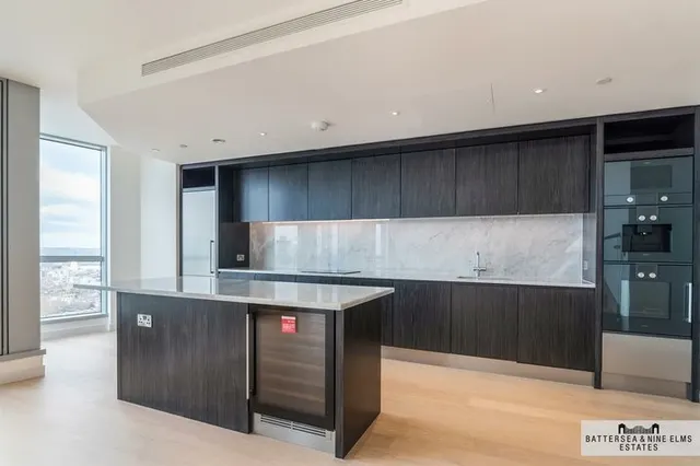 Charrington Tower, New Providence Wharf, E14, photo 3