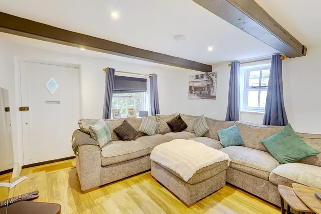 Amersham Road, High Wycombe, HP13, photo 2