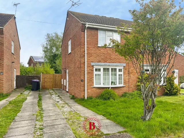 Langdale Grove, Bingham, NG13, photo 1