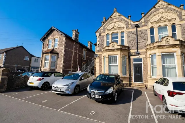 Beaconsfield Road, Weston-Super-Mare, BS23, photo 3