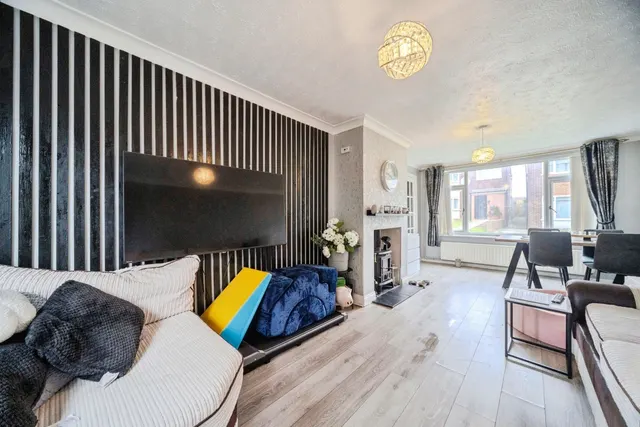 Somerset Close, Bletchley, MK3, photo 3