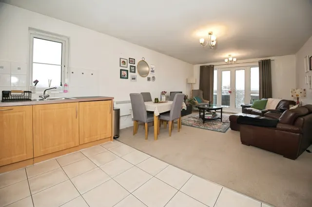 Jim Driscoll Way, Cardiff, CF11, photo 1