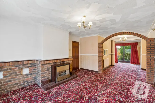 Long Lynderswood, Basildon, SS15, photo 2