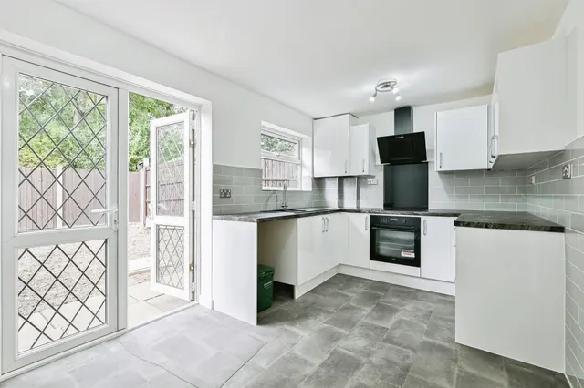 Nelson Street, Ilkeston, DE7, photo 3