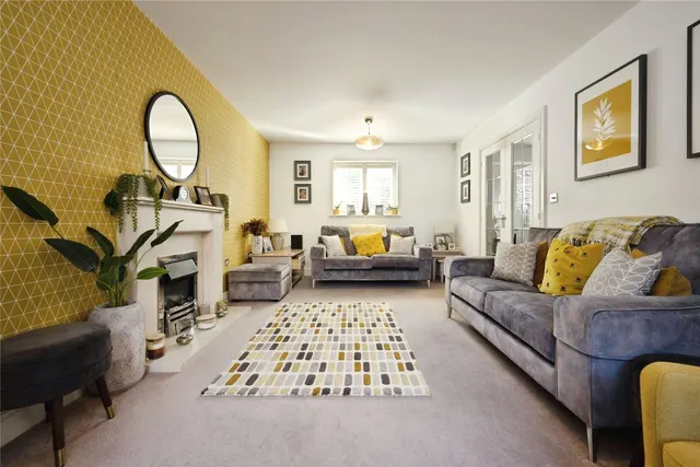 Grebe Drive, Leighton Buzzard, LU7, photo 3