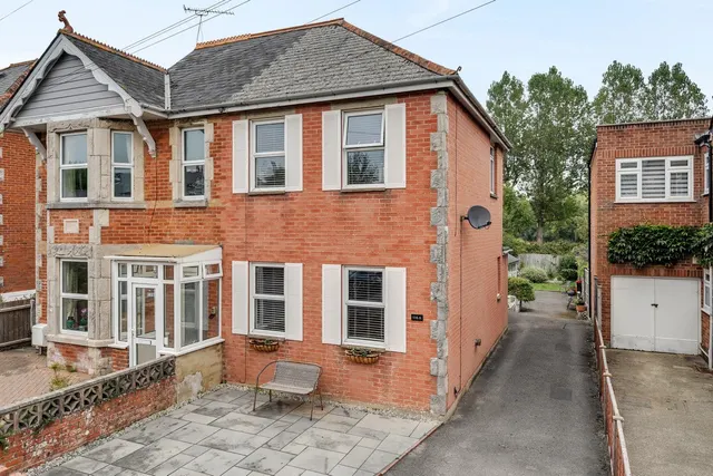 Kings Road West, Swanage, BH19, photo 1