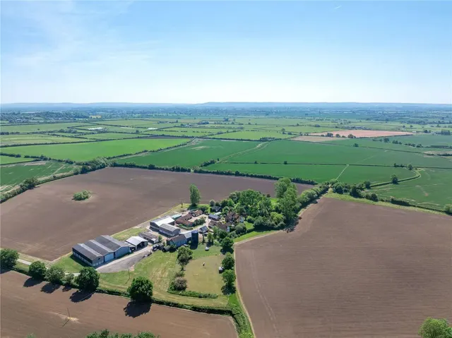 Photo 2 — Westfield Road, Long Crendon, Aylesbury, Buckinghamshire, HP18 9EW