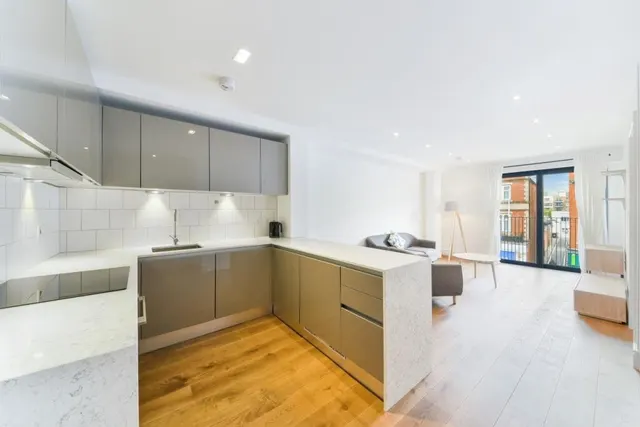 Down Place, Hammersmith, W6, photo 3