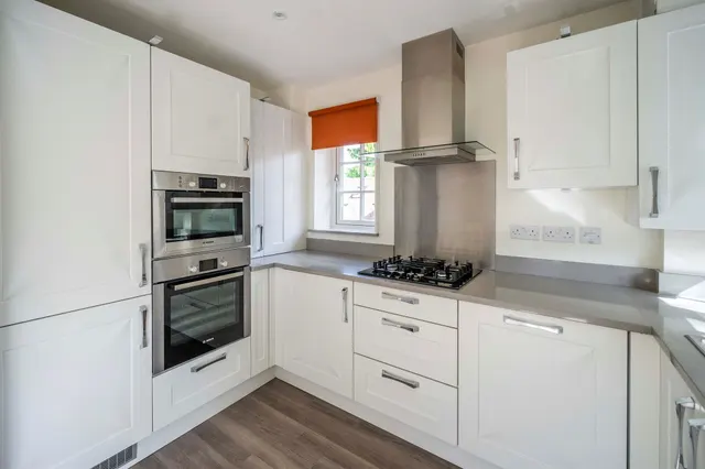 Crown Mews, Tring, HP23, photo 3