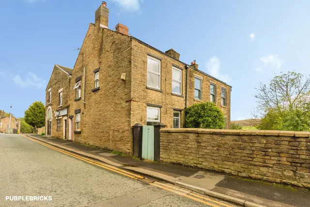 Stockport Road, Mossley, OL5, photo 1