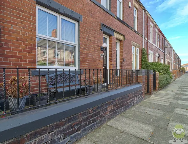 Wansbeck Road, Jarrow, NE32, photo 1