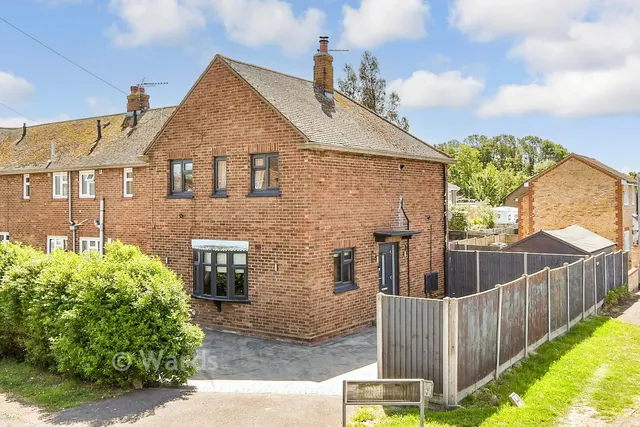 Bramley Way, Eastchurch, ME12, photo 1