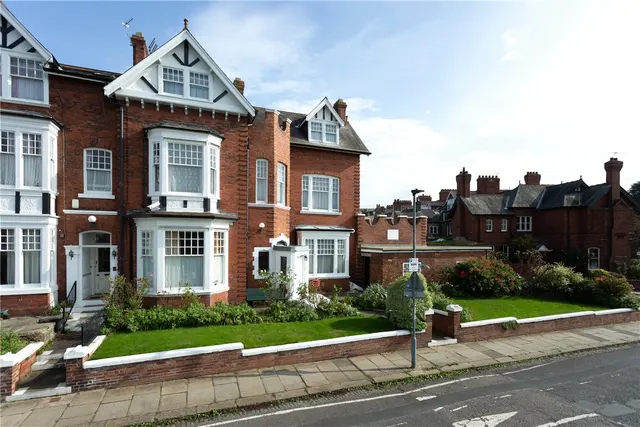 Albemarle Road, York, YO23, photo 2