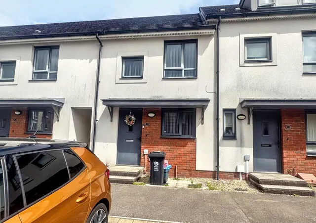 Alicia Way, Newport, NP20, photo 1