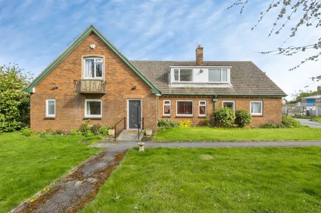 Lockwood Road, Goldthorpe, S63, photo 1
