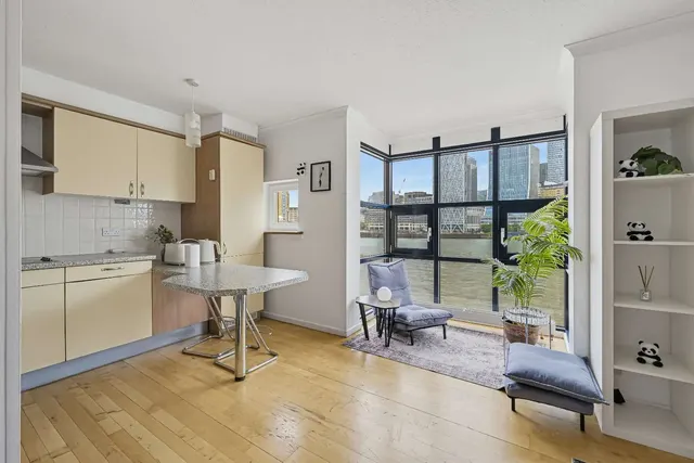 Rotherhithe Street, London, SE16, photo 2